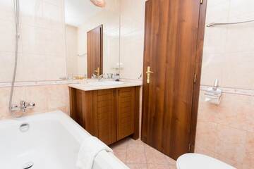 Фото номера Апартаменты с 2 спальнями Курортные отели Kaliakria Resort г. Топола 13